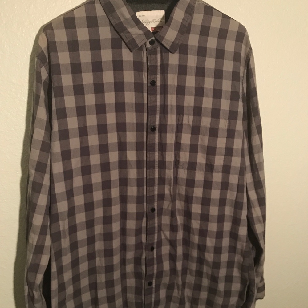Sovereign Code Button Down Men’s XL